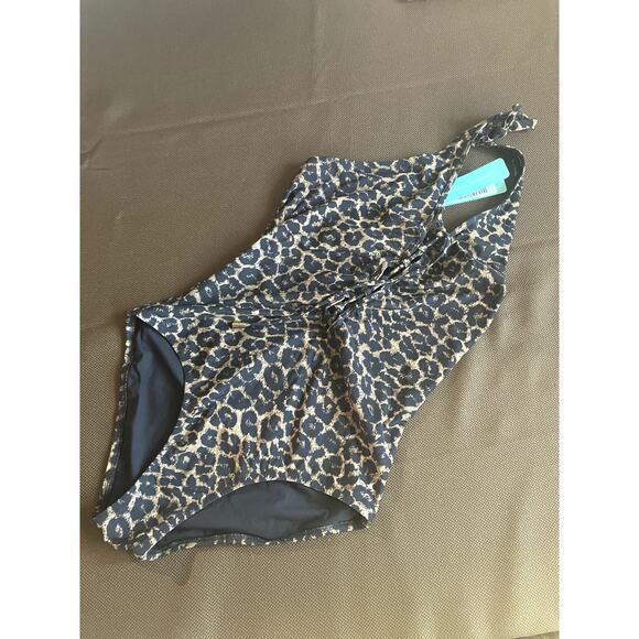 MELISSA ODABASH Naples Halter One Piece Swimsuit Cheetah NWT 6 MOB WIFE ANIMAL - Picture 2 of 4